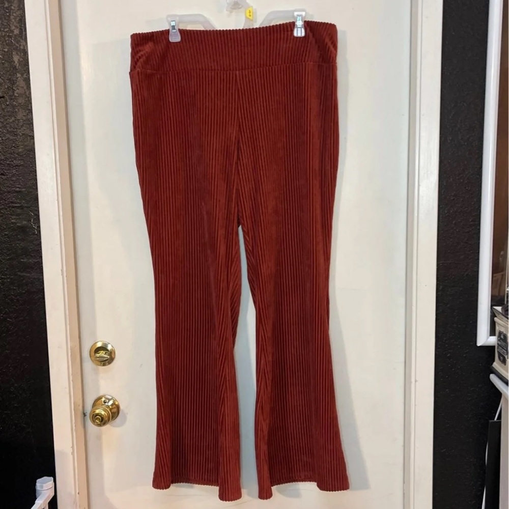 No Boundaries Cord Stretch Pants